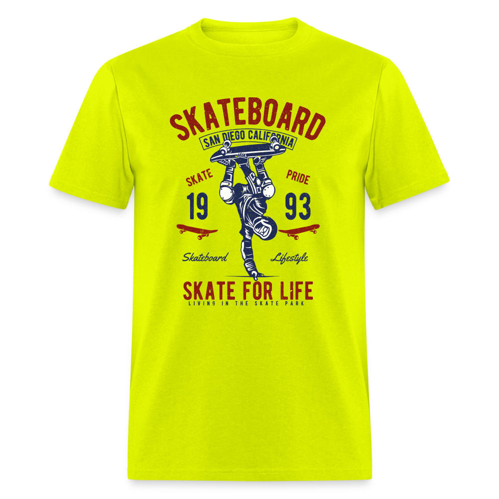 Unisex Classic T-Shirt - safety green